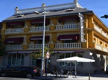 Hotel Don Angel Villanueva de la Cañada Zewnętrze zdjęcie
