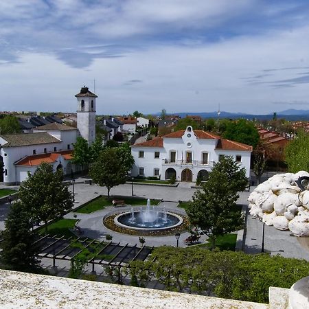 Hotel Don Angel Villanueva de la Cañada Zewnętrze zdjęcie